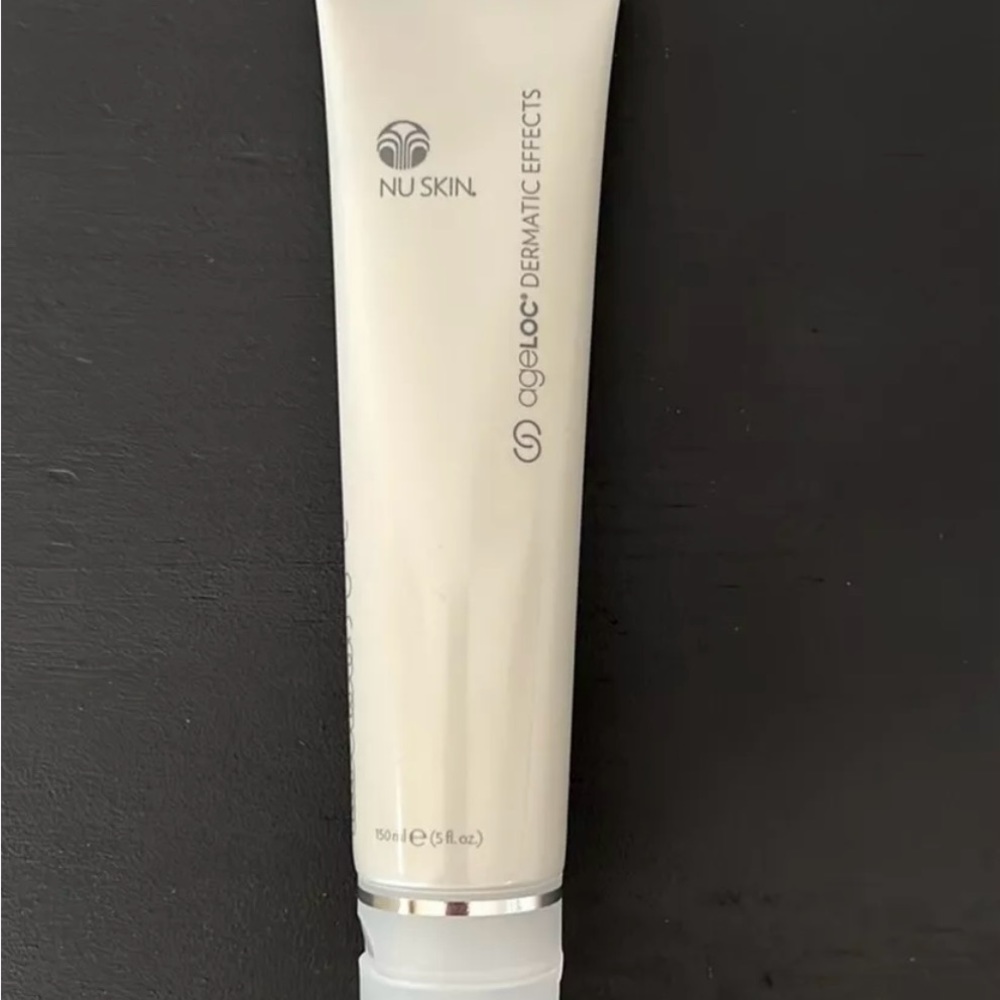 NuSkin (1) NEW/UNOPENED ageLOC Dermatic Effects Firming Cream